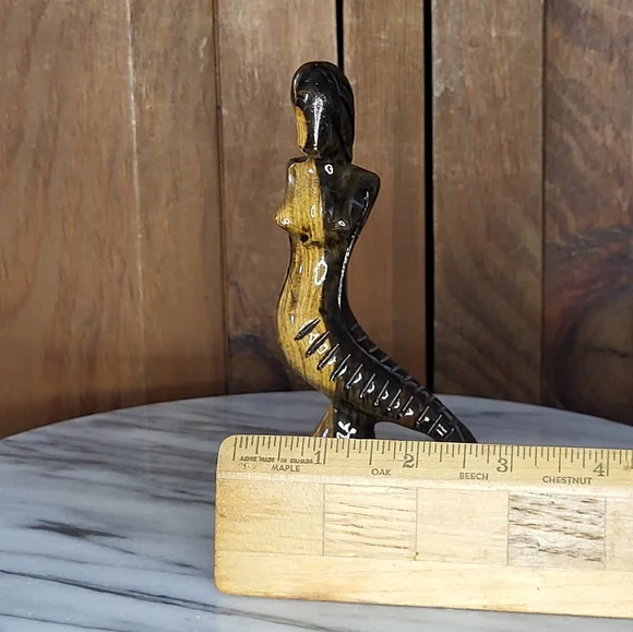 Elegant Wooden Mermaid Sculpture - Picture 4 of 11